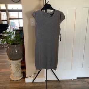 Alice + Olivia Heather Grey Sweater Dress, size 6